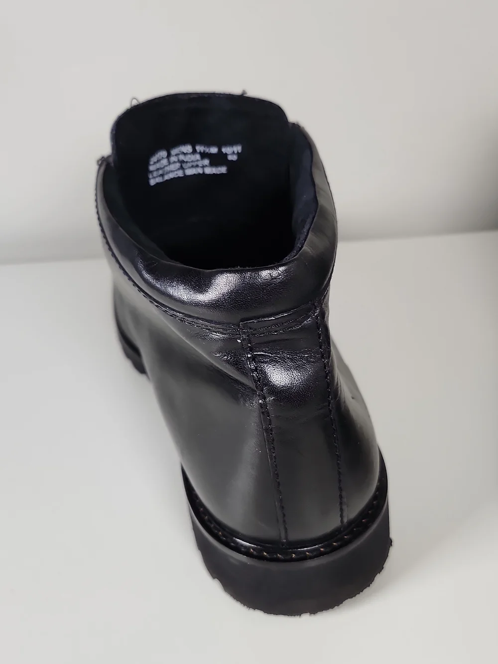 Bostonian Duralight Black Leather Chukka Boots - 11 1/2